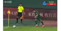 维塔尔踢倒朴镇燮送点，米特里策主罚命中，浙江2-4海港